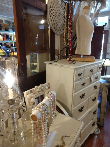 Antique Store «Medford Company Store», reviews and photos, 134 S Main St, Medford, NJ 08055, USA