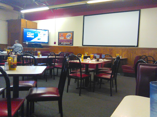 Bar & Grill «Hoosier Bar & Grill», reviews and photos, 4645 W Richland Plaza Dr, Bloomington, IN 47404, USA