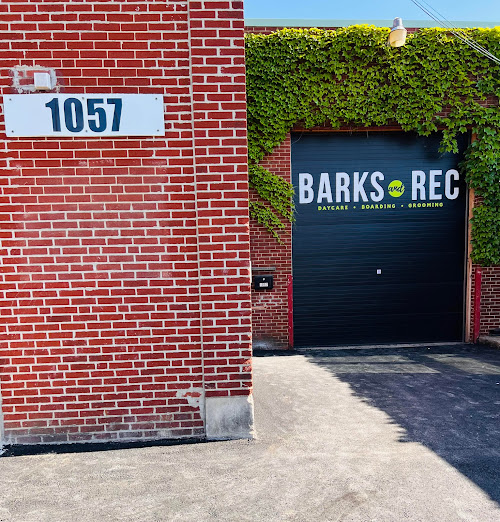 alt='I highly recommend Barks & Rec – they employ people who love taking care of and playing with the dogs almost as much as us'