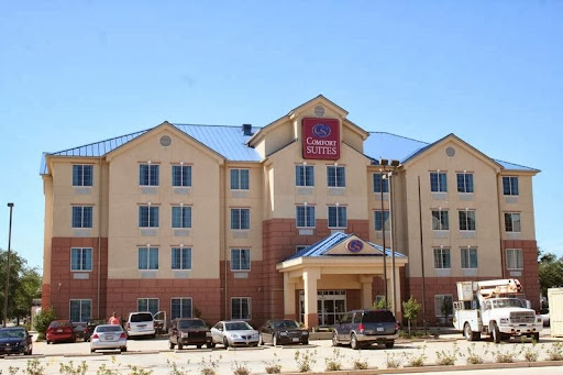 Roofing Contractor «Juneau Odenwald Roofing, Inc.», reviews and photos, 1109 Dealers Ave, Elmwood, LA 70123, USA