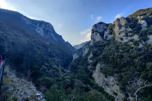 Φαράγγι Ενιπέα image