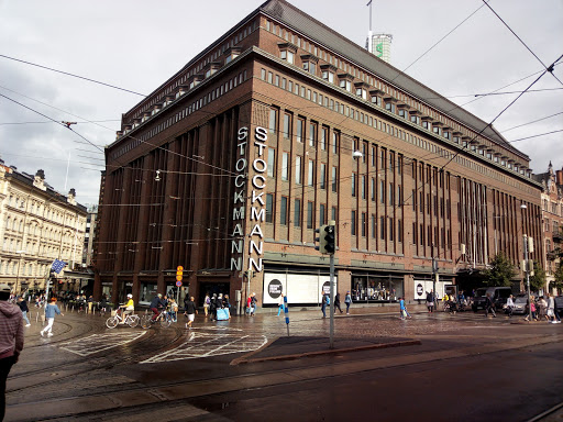 Miesten plus koko kaupat Helsinki