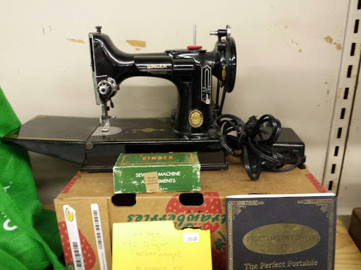 Flea Market «Dixie 400 Flea Market», reviews and photos, 4750 Settingdown Cir, Cumming, GA 30028, USA