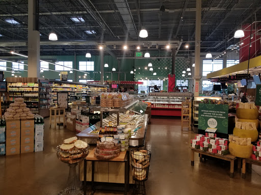 Grocery Store «Whole Foods Market», reviews and photos, 6853 S York St #119, Centennial, CO 80122, USA