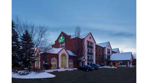 La Quinta Inn & Suites by Wyndham Cleveland Macedonia