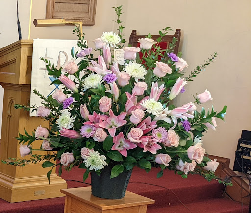 Florist «The Flower Shoppe Greenfingers Inc.», reviews and photos, 8654 Central Ave NE, Blaine, MN 55434, USA