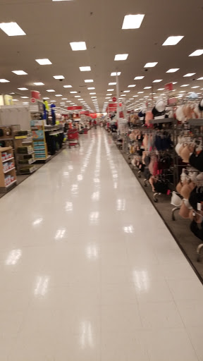 Department Store «Target», reviews and photos, 5071 Cal Sag Rd, Crestwood, IL 60445, USA