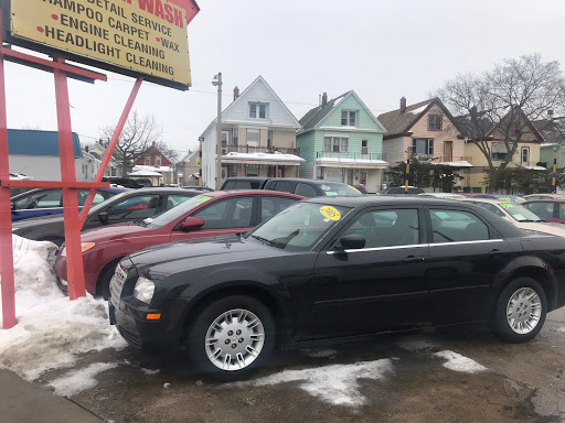 Used Car Dealer «DIAMOND AUTO SALES AND SERVICES 2016», reviews and photos, 1801 W Forest Home Ave, Milwaukee, WI 53204, USA