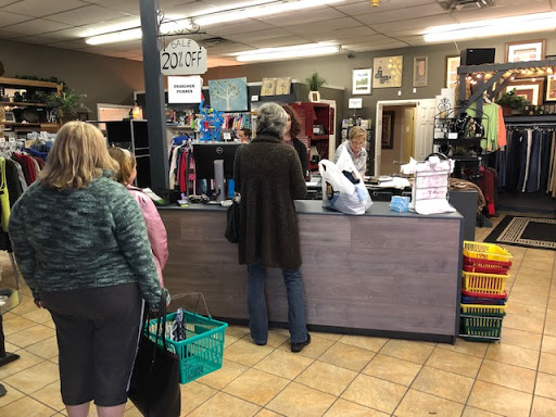 Thrift Store «Garden Patch Thrift Shoppe», reviews and photos, 309 S Spring St, Murfreesboro, TN 37130, USA