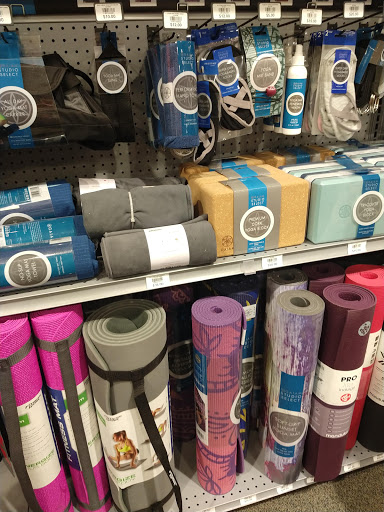 Shopping Mall «River Park Shopping Center», reviews and photos, 71 E Via la Plata, Fresno, CA 93720, USA