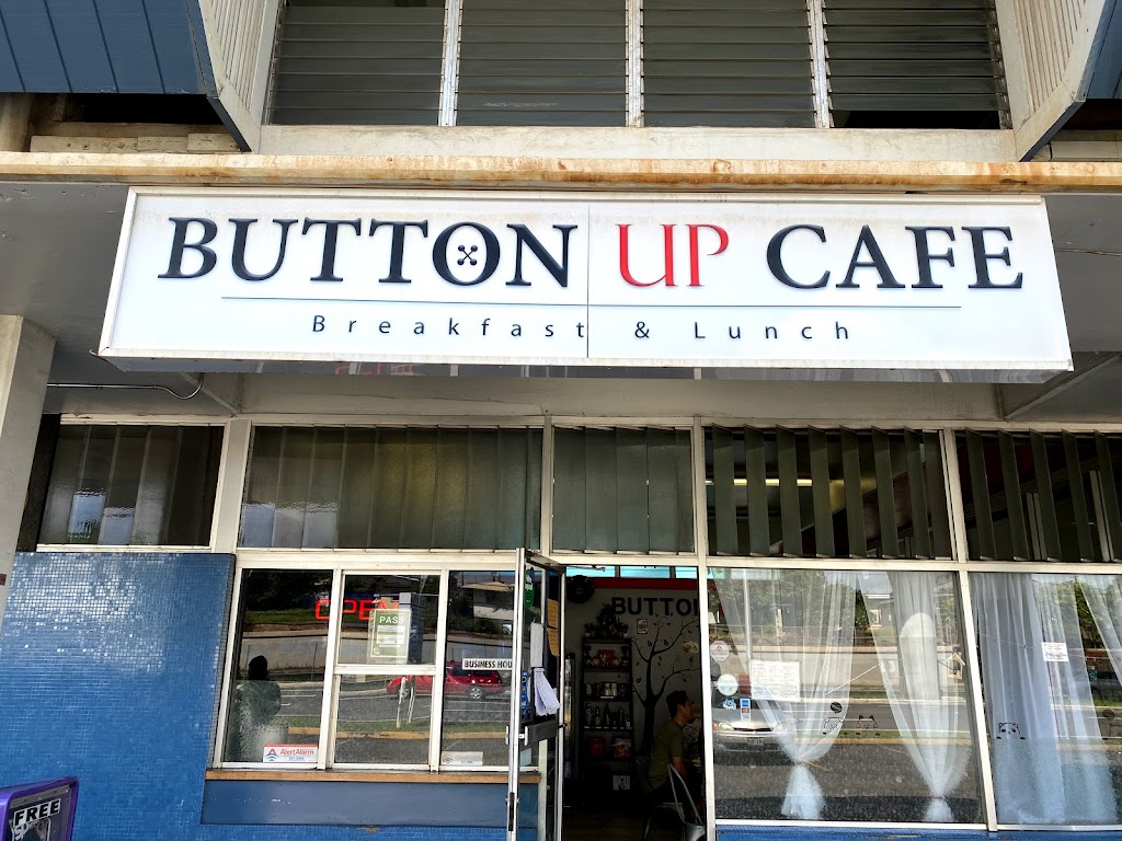 Button Up Cafe 96782