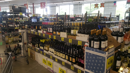 Grocery Store «Grocery Outlet Bargain Market», reviews and photos, 426 W Harder Rd, Hayward, CA 94544, USA