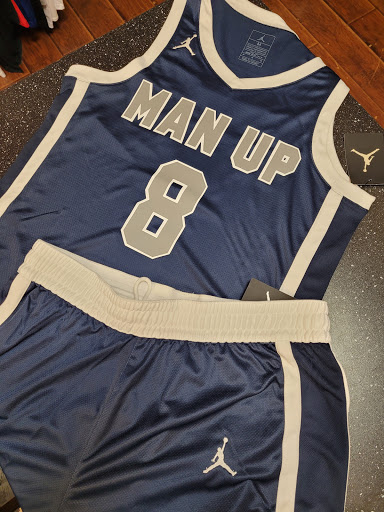 Print Shop «Home Team Apparel - T Shirt Printing Atlanta», reviews and photos, 2801 Candler Rd # 8, Decatur, GA 30034, USA