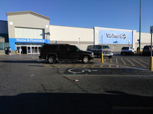 Department Store «Walmart Supercenter», reviews and photos, 501 E Pawnee St, Wichita, KS 67211, USA