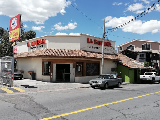 La Taberna Liquor Store, Cumbayá