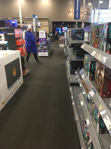 Electronics Store «Best Buy», reviews and photos, 19225 Alderwood Mall Pkwy, Lynnwood, WA 98036, USA
