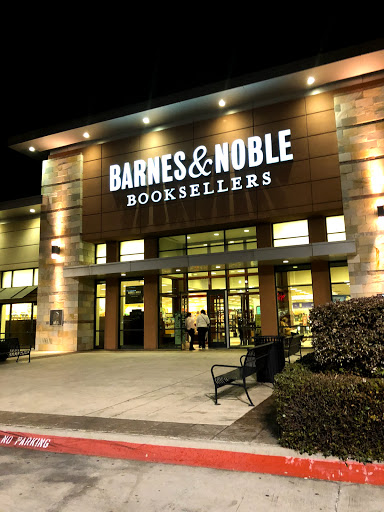 Book Store «Barnes & Noble», reviews and photos, 5301 Belt Line Rd #118, Dallas, TX 75254, USA