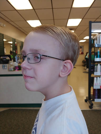 Hair Salon «BoRics Hair Care», reviews and photos, 1825 McKees Rocks Rd, McKees Rocks, PA 15136, USA