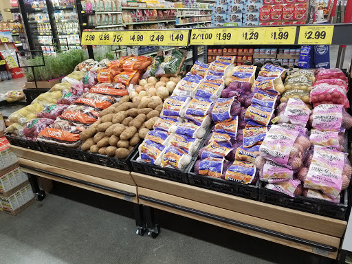 Shopping Mall «Bridle Trails Shopping Center», reviews and photos, 6501-6625 132nd Ave NE, Kirkland, WA 98033, USA