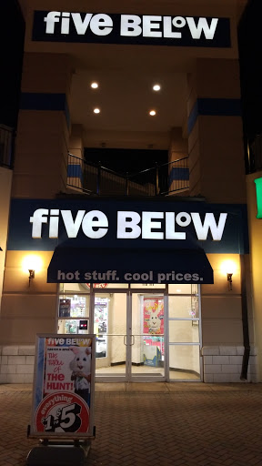 Variety Store «Five Below», reviews and photos, 118 Shawan Rd M1, Cockeysville, MD 21030, USA
