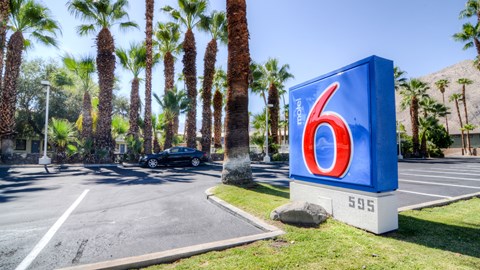 Motel 6 Palm Springs, CA - East - Palm Canyon