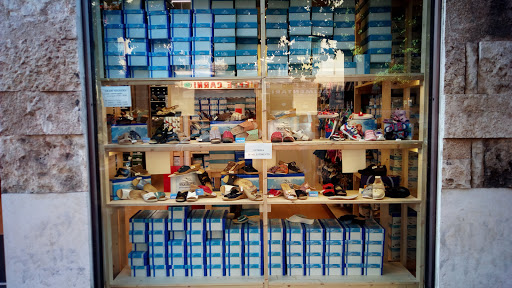 Frank Shoes shop