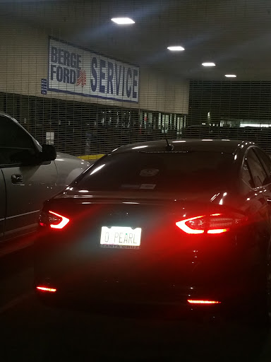 Ford Dealer «Berge Ford», reviews and photos, 460 E Auto Center Dr, Mesa, AZ 85204, USA