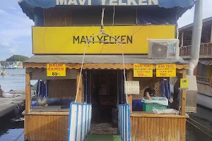 Mavi Yelken Balık Teknesi image