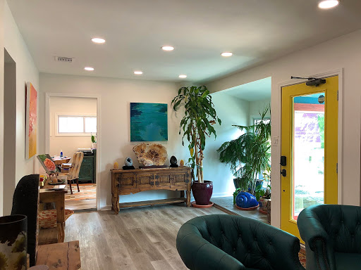 Health Food Store «Tiny Taiga», reviews and photos, 1200 E 11th St #106, Austin, TX 78702, USA