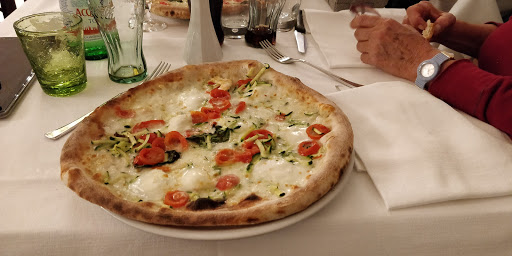 La Botte Ristorante Pizzeria in Ancona, Provincia di Ancona