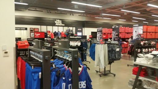 Sporting Goods Store «Nike Factory Store», reviews and photos, 71 Aquarium Way, Long Beach, CA 90802, USA