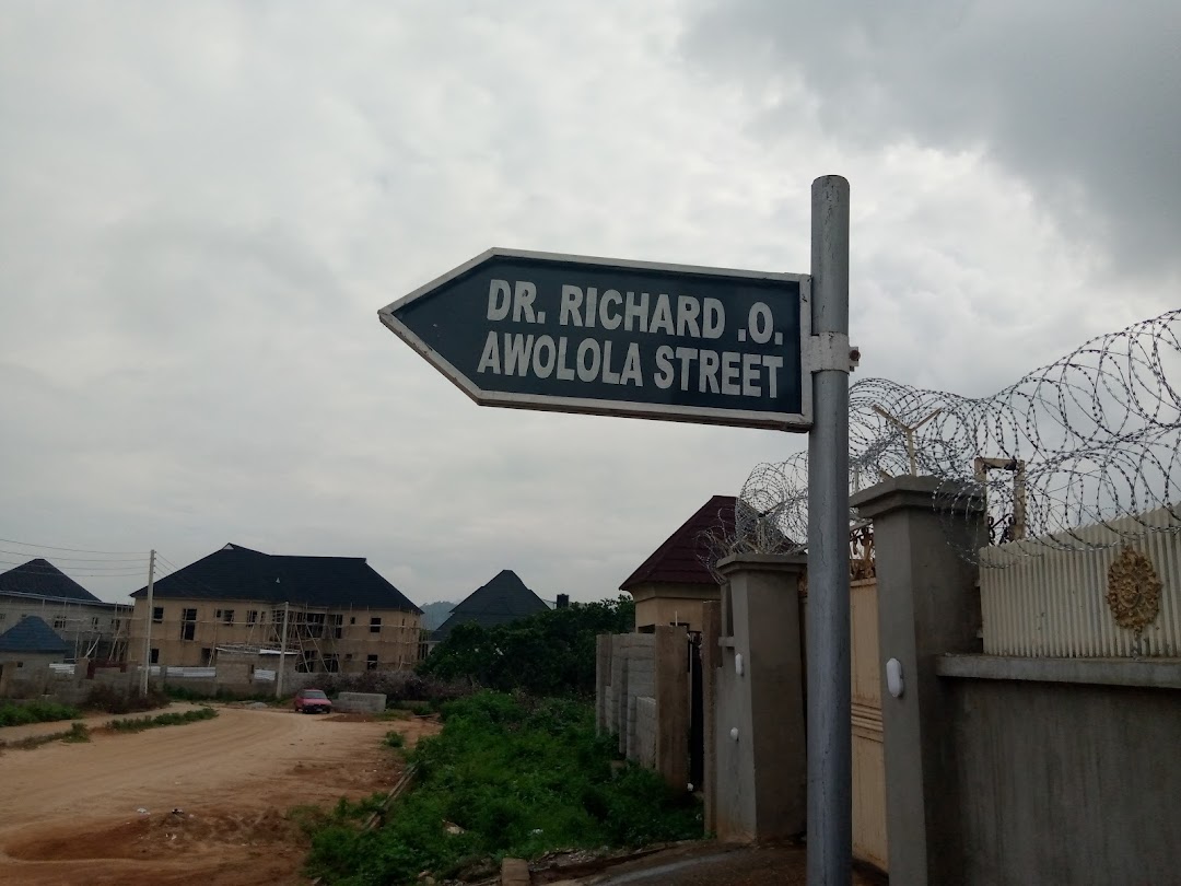 Dr. Richard Awolola street