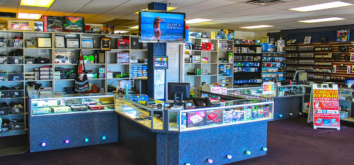 Video Game Store «Metro Computer, Games and iRepair, LLC», reviews and photos, 16567 E 10 Mile Rd, Eastpointe, MI 48021, USA