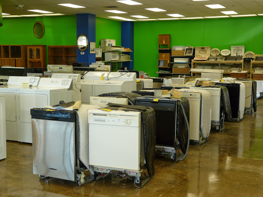 Home Improvement Store «Waukesha Habitat for Humanity ReStore», reviews and photos