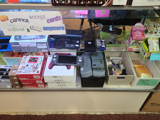 Video Game Store «Retro-Taku Videogames», reviews and photos, 507 West 11 Mile Road, Madison Heights, MI 48071, USA