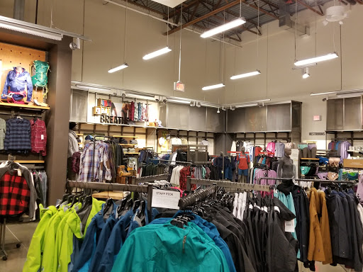 Camping Store «REI», reviews and photos, 1011 E Southlake Blvd, Southlake, TX 76092, USA