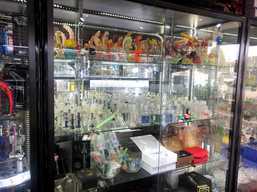 Tobacco Shop «UP IN SMOKE SHOP», reviews and photos, 190 E Carson St, Carson, CA 90745, USA