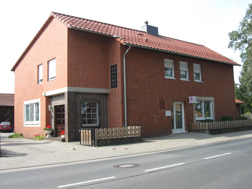 Tierarztpraxis für Kleintiere und Pferde Wesendorf unter Wesendorf, Niedersachsen