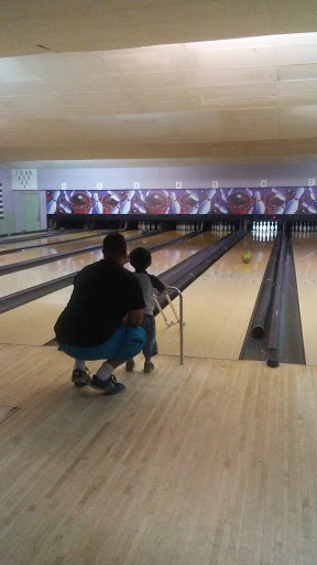 Bowling Alley «Bellair Lanes», reviews and photos, 2575 N Atlantic Ave, Daytona Beach, FL 32118, USA