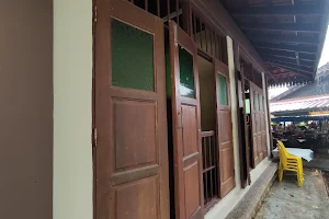 Medan Selera Tepian Tebrau image