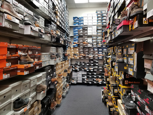 Shoe Store «Rack Room Shoes», reviews and photos, 8158 Vineland Ave #1699b, Orlando, FL 32821, USA