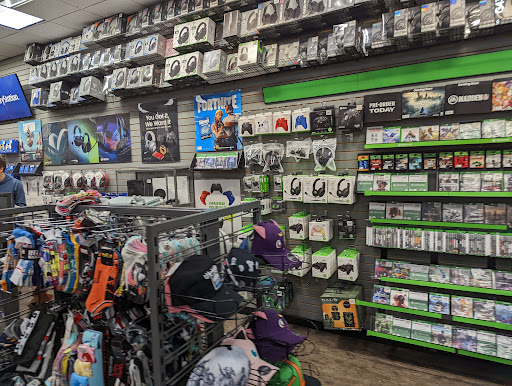 Video Game Store «GameStop», reviews and photos, 1630 Willowbrook Mall, Wayne, NJ 07470, USA