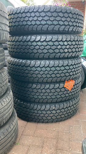 Baz Tyres mobile tyre fitting and repairs - Reading