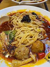 Goveja juha du Restaurant asiatique 流口水火锅小面2区Sainte-Anne店 Liukoushui Hot Pot Noodles à Paris - n°11