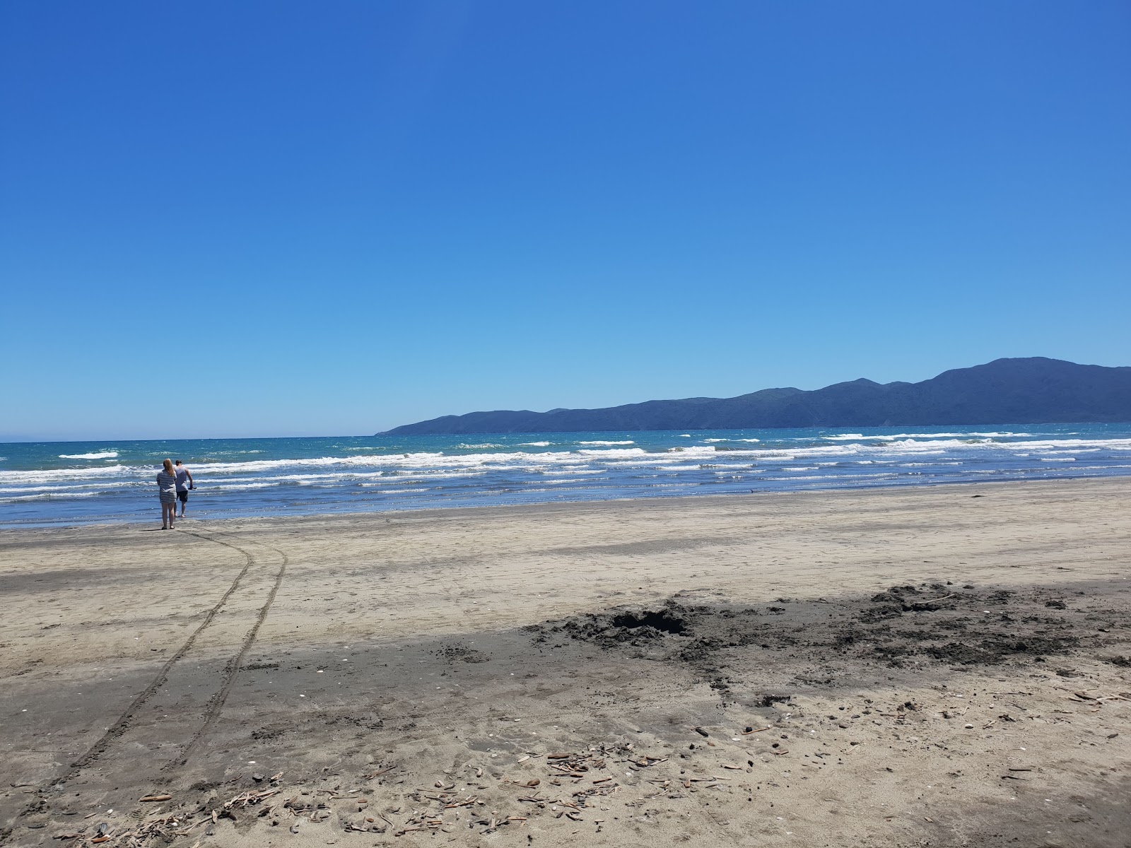 Foto de Paraparaumu Beach com água turquesa superfície