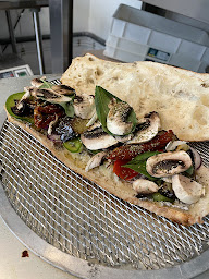 Photo n°49 de Pizzeria AY-SIMO à Paris ()