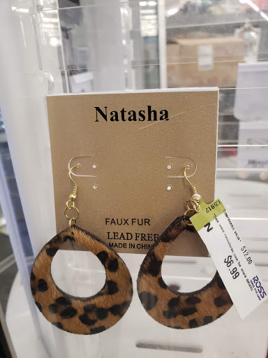 Clothing Store «Ross Dress for Less», reviews and photos, 16955 Monterey Rd, Morgan Hill, CA 95037, USA