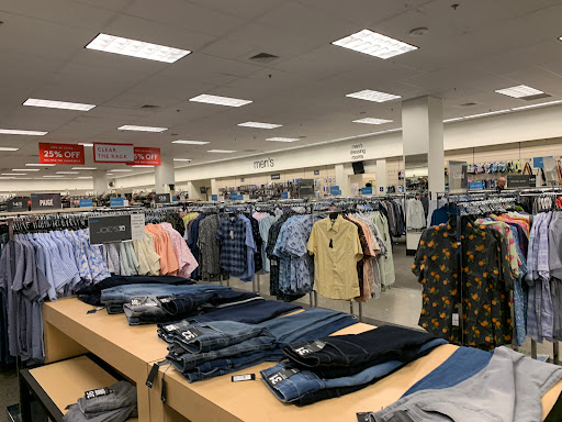 Department Store «Nordstrom Rack», reviews and photos, 3363 E Foothill Blvd, Pasadena, CA 91107, USA