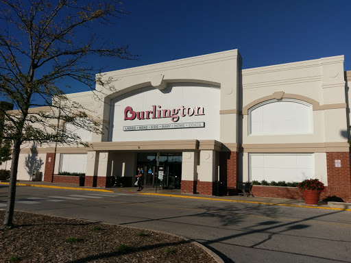 Burlington Coat Factory, 30 W Rand Rd, Arlington Heights, IL 60004, USA, 