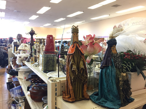 Store «Goodwill», reviews and photos, 17 Las Tunas Dr, Arcadia, CA 91006, USA